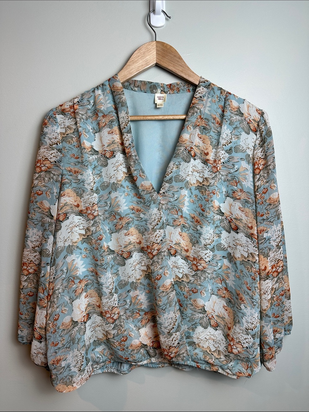 Autres Filles Floral Blouse boho feminine Cottagecore dainty semi sheer sleeve